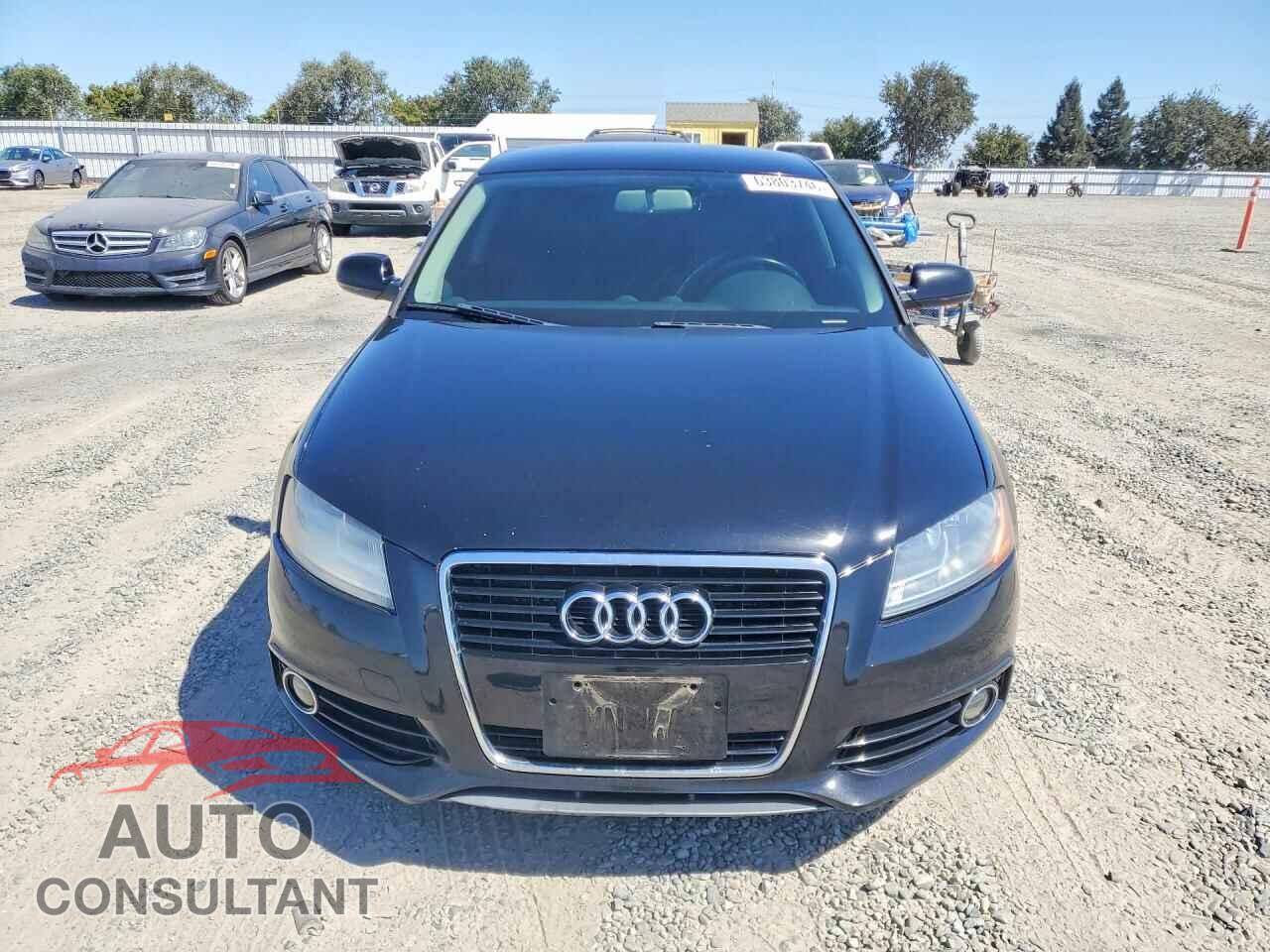 AUDI A3 2012 - WAUBJAFM7CA005357