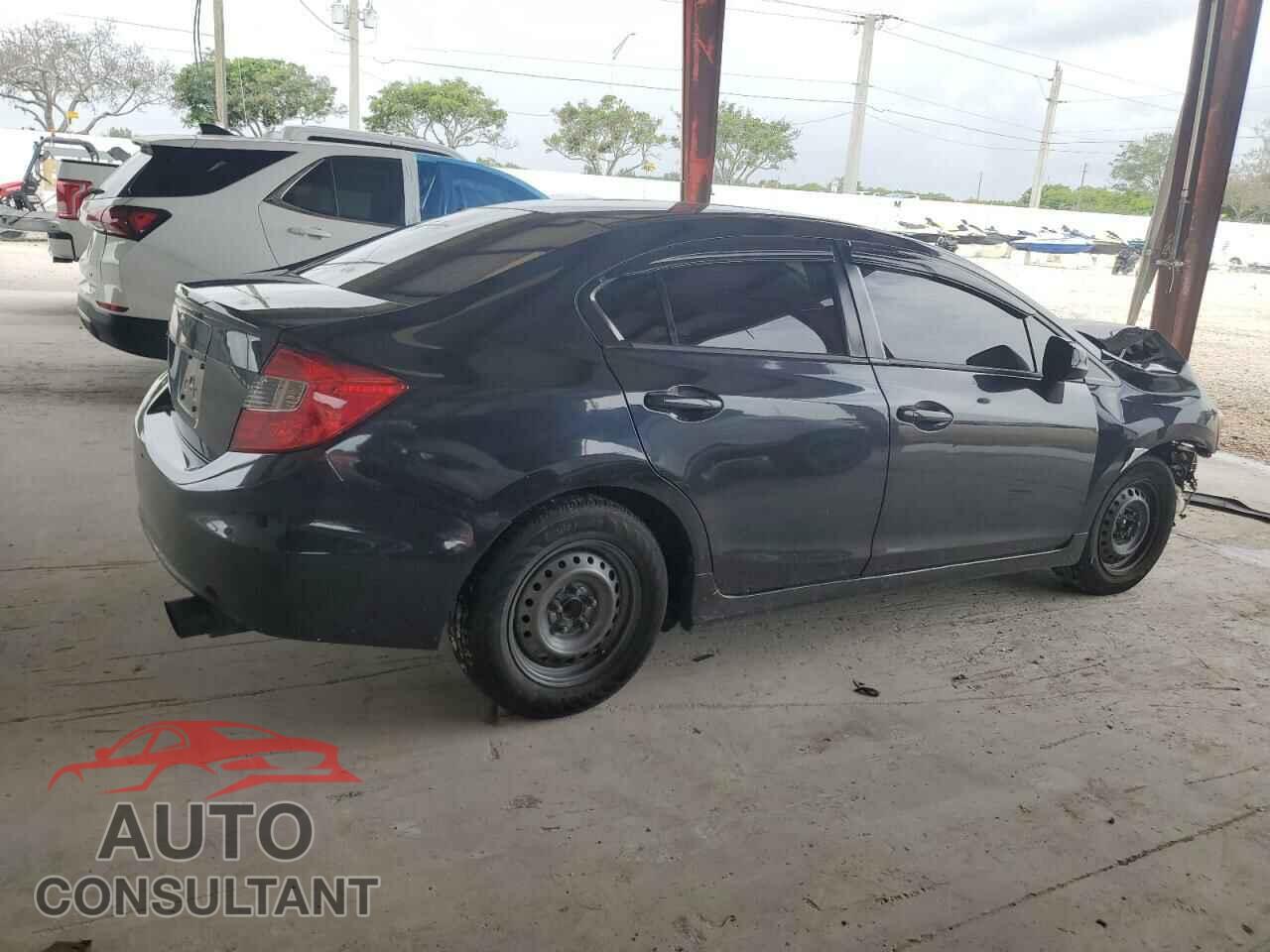 HONDA CIVIC 2012 - 2HGFB2F56CH516111