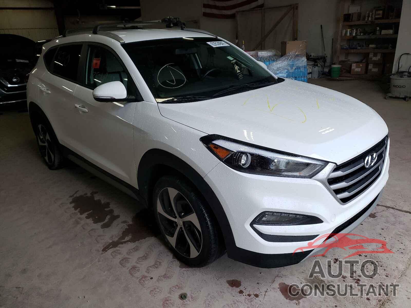 HYUNDAI TUCSON 2018 - KM8J3CAL2JU772883