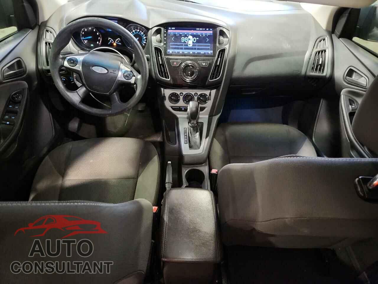 FORD FOCUS 2012 - 1FAHP3F28CL208855