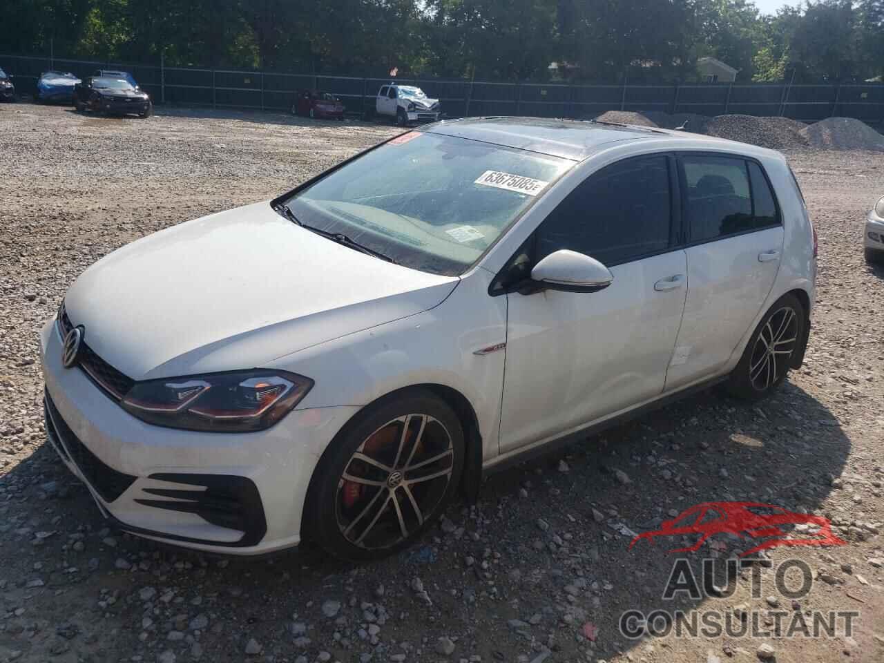 VOLKSWAGEN GTI 2018 - 3VW547AU2JM275563