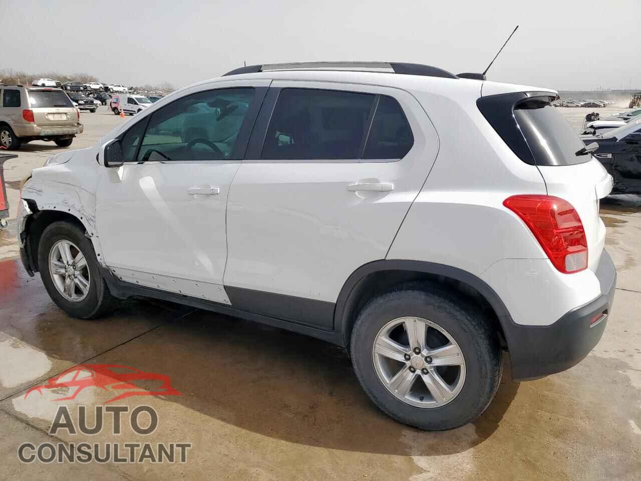 CHEVROLET TRAX 2015 - 3GNCJLSB2FL201671