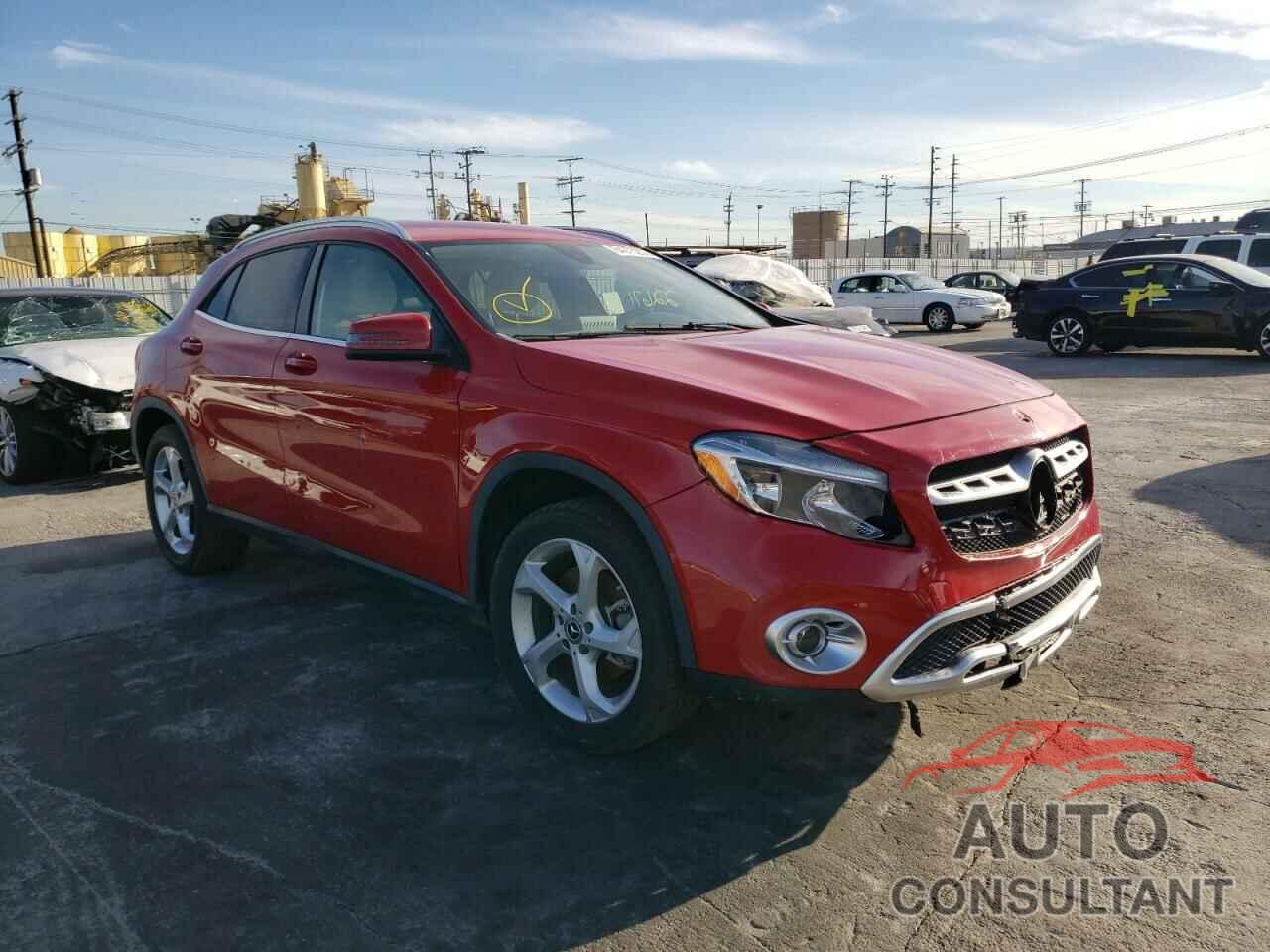 MERCEDES-BENZ GLA-CLASS 2019 - WDCTG4EB4KU017853