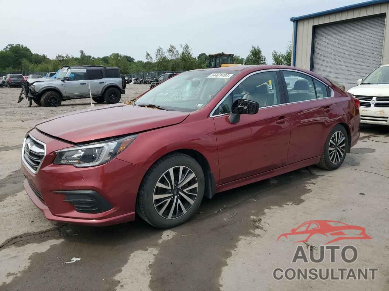 SUBARU LEGACY 2019 - 4S3BNAF66K3032951