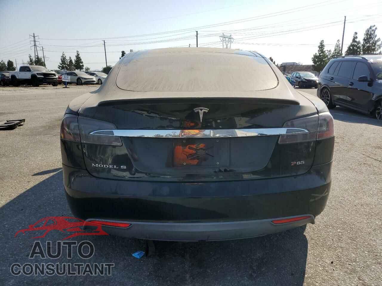 TESLA MODEL S 2012 - 5YJSA1DP3CFS00606