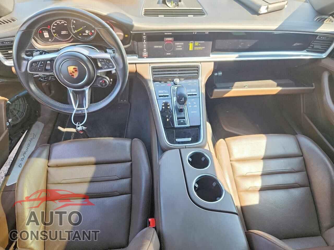 PORSCHE PANAMERA 2019 - WP0AE2A76KL123123