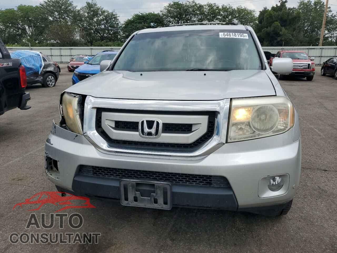 HONDA PILOT 2009 - 5FNYF48909B009081