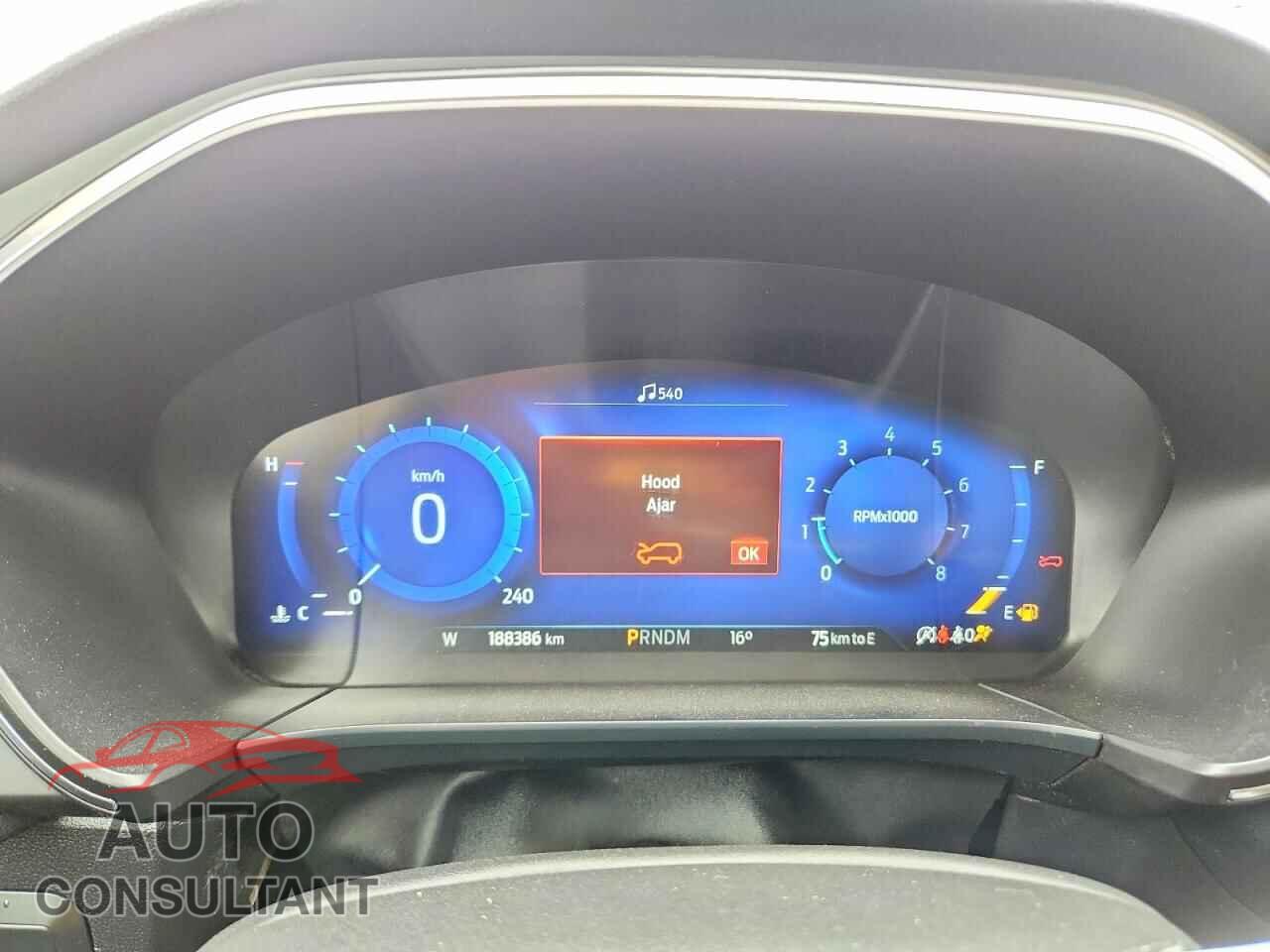 FORD ESCAPE 2020 - 1FMCU9J92LUA16387