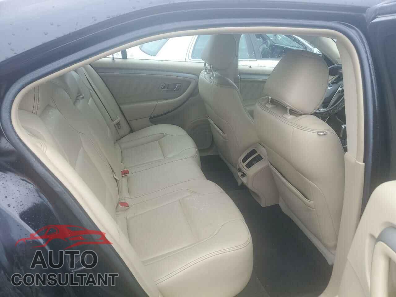 FORD TAURUS 2016 - 1FAHP2E89GG144047