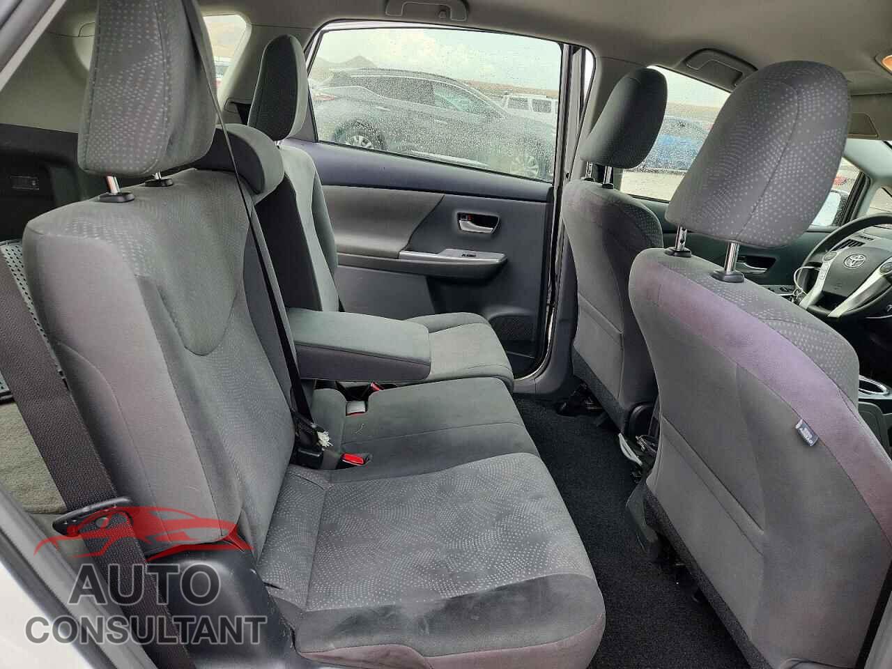 TOYOTA PRIUS 2013 - JTDZN3EU4D3218548
