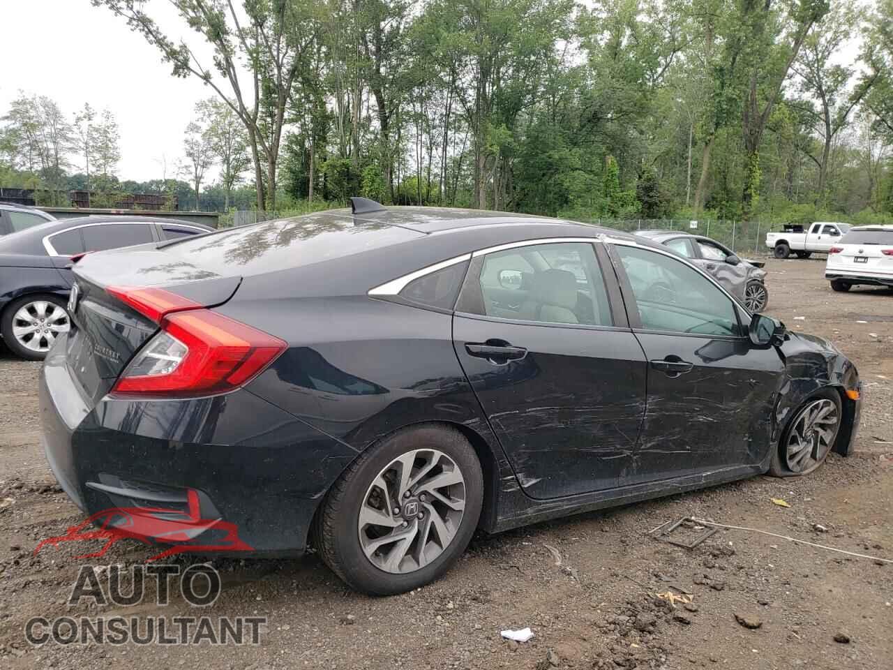 HONDA CIVIC 2017 - 19XFC2F78HE222449