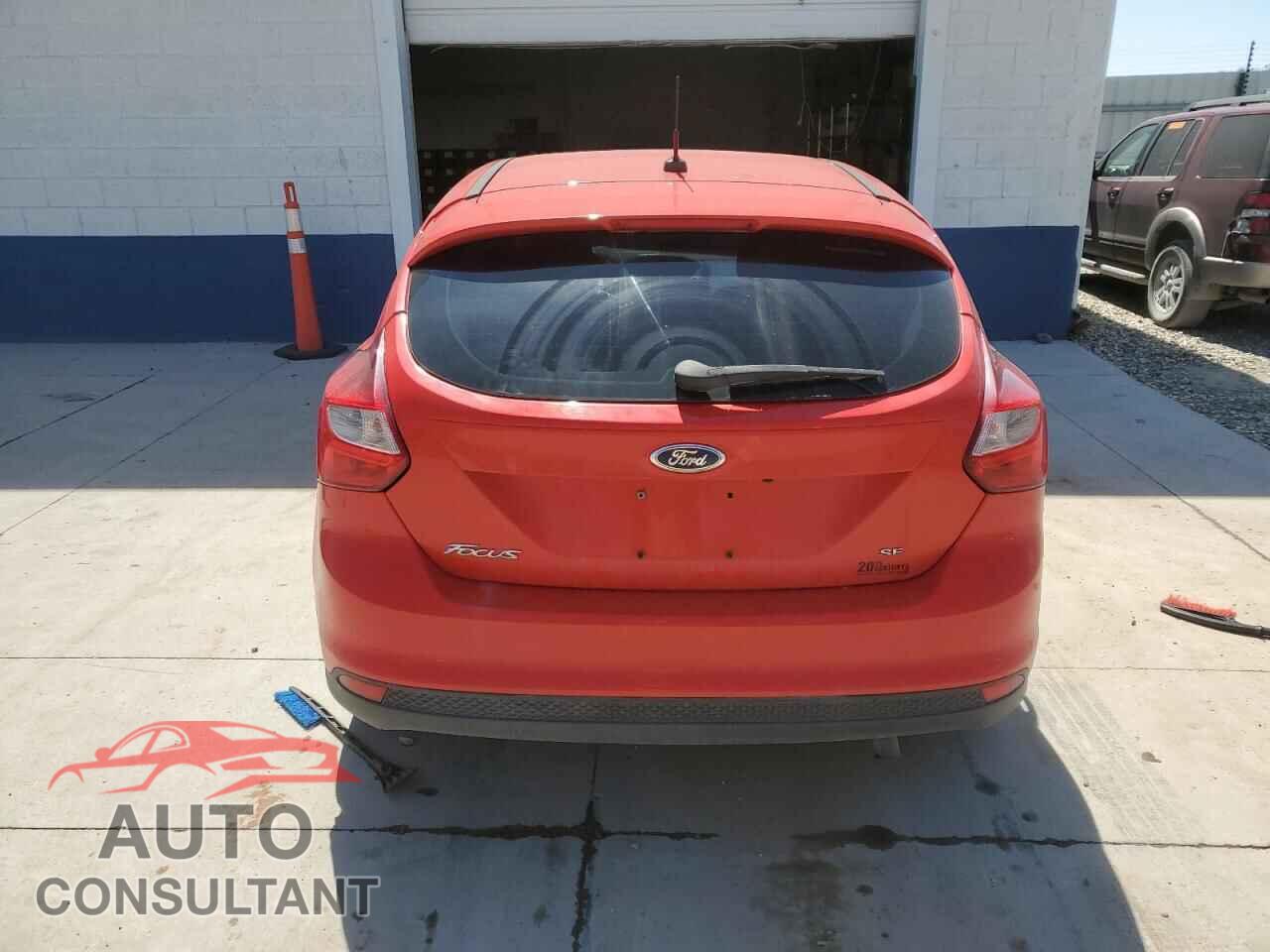 FORD FOCUS 2013 - 1FADP3K20DL297939