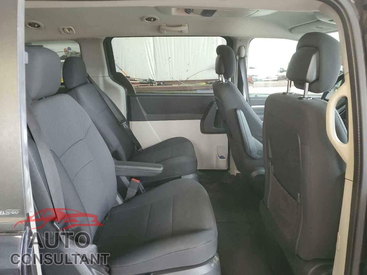 DODGE CARAVAN 2010 - 2D4RN4DE2AR485547