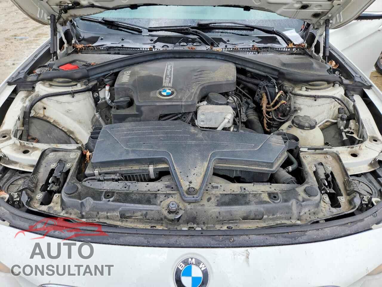 BMW 3 SERIES 2013 - WBA3B5C58DF598446