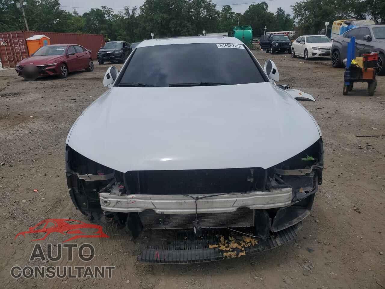 AUDI A7 2013 - WAUYGAFC7DN068727