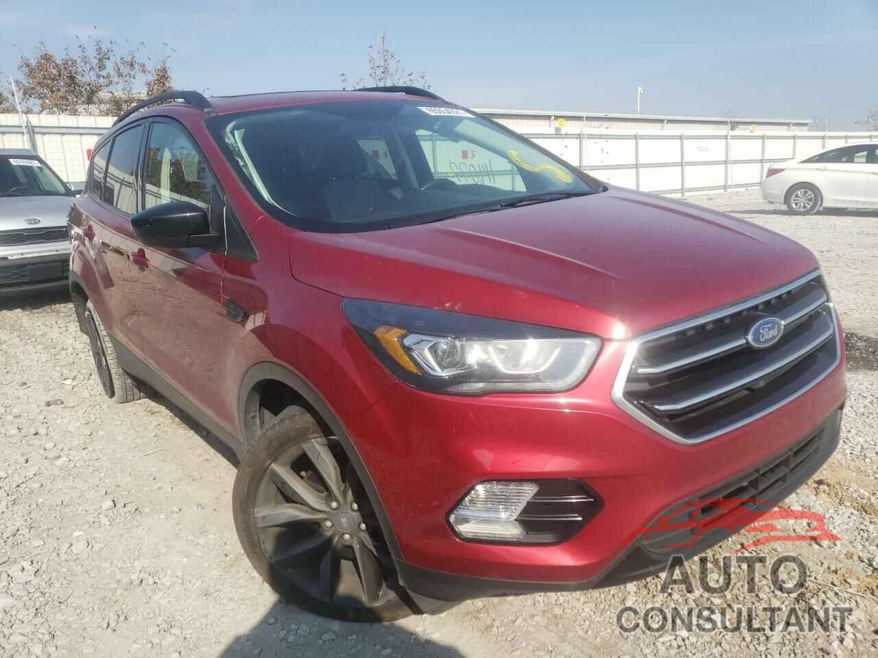 FORD ESCAPE 2017 - 1FMCU9GD9HUC47001