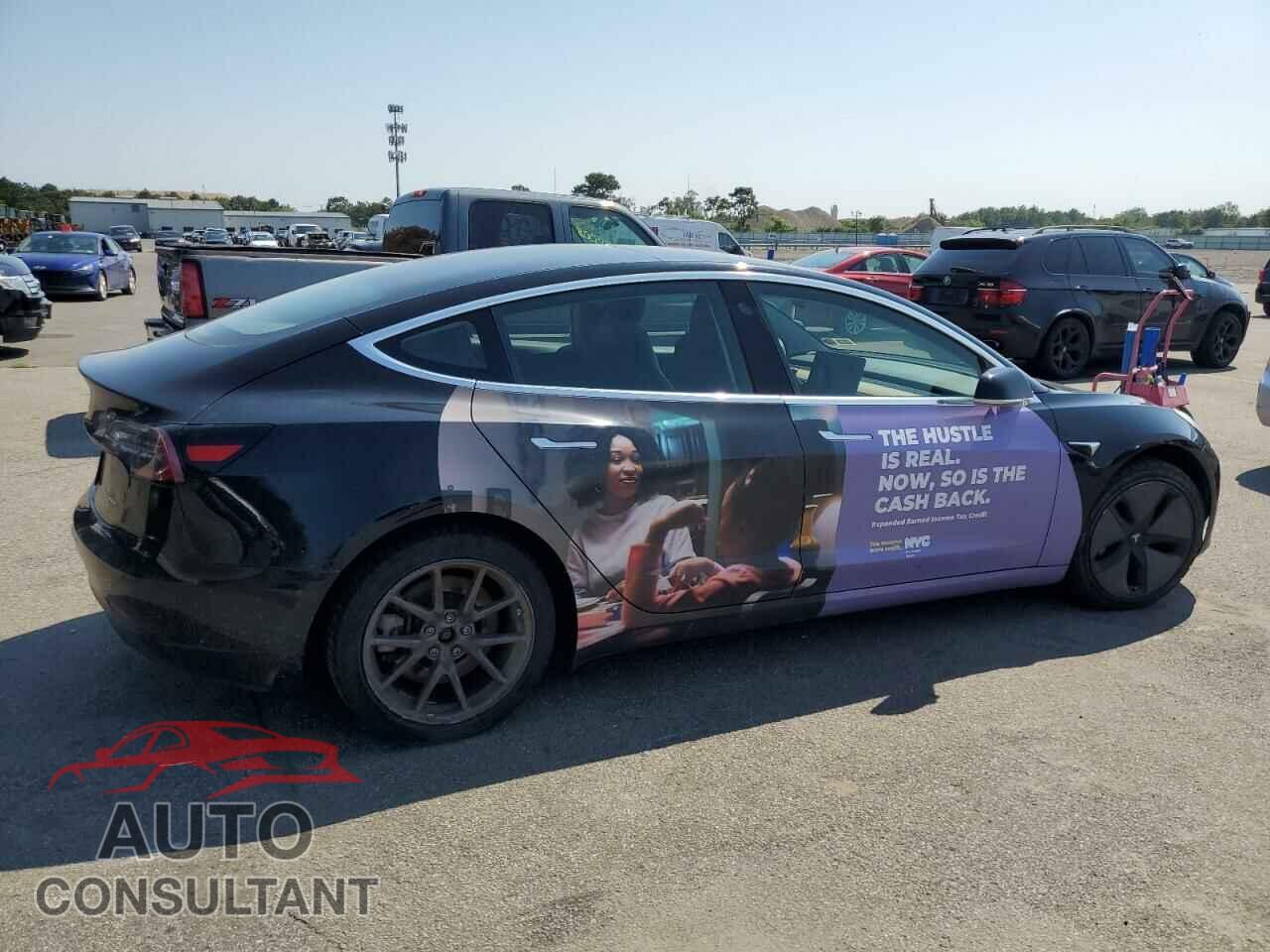 TESLA MODEL 3 2018 - 5YJ3E1EB9JF113625