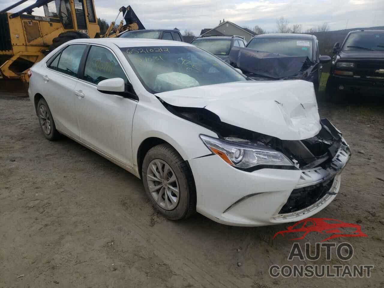 TOYOTA CAMRY 2015 - 4T4BF1FKXFR448318
