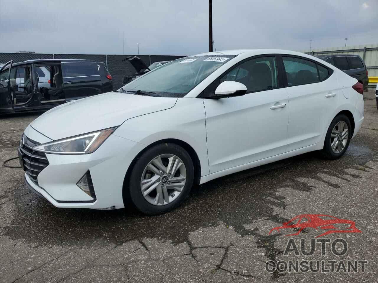 HYUNDAI ELANTRA 2019 - 5NPD84LF9KH462421