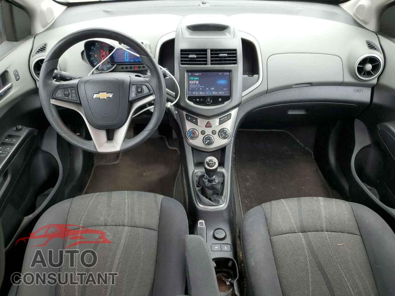 CHEVROLET SONIC 2014 - 1G1JD5SB7E4205165