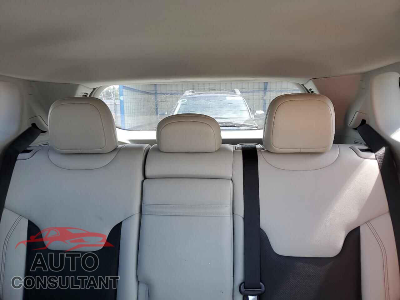 JEEP COMPASS 2019 - 3C4NJCCB3KT802212