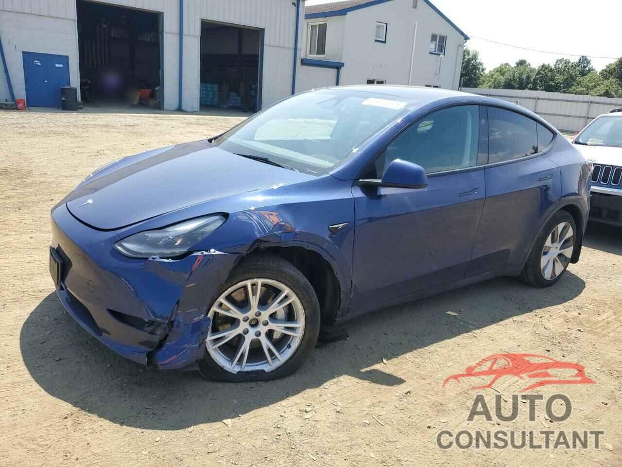 TESLA MODEL Y 2023 - 7SAYGDEE6PF797315