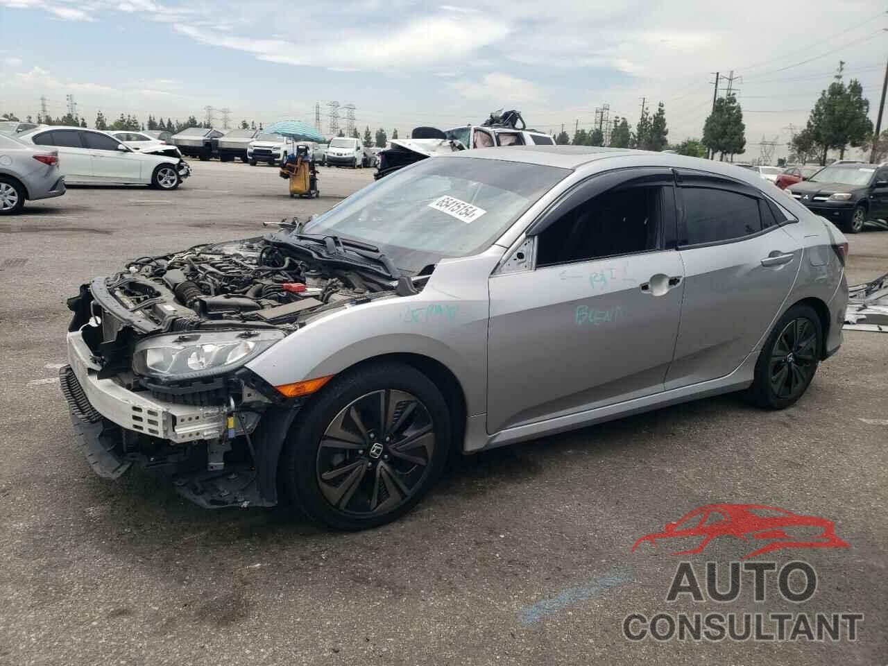 HONDA CIVIC 2018 - SHHFK7H57JU418781