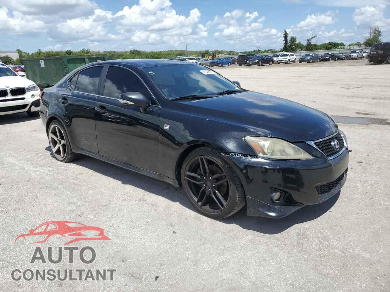 LEXUS IS 2011 - JTHBF5C24B5138341