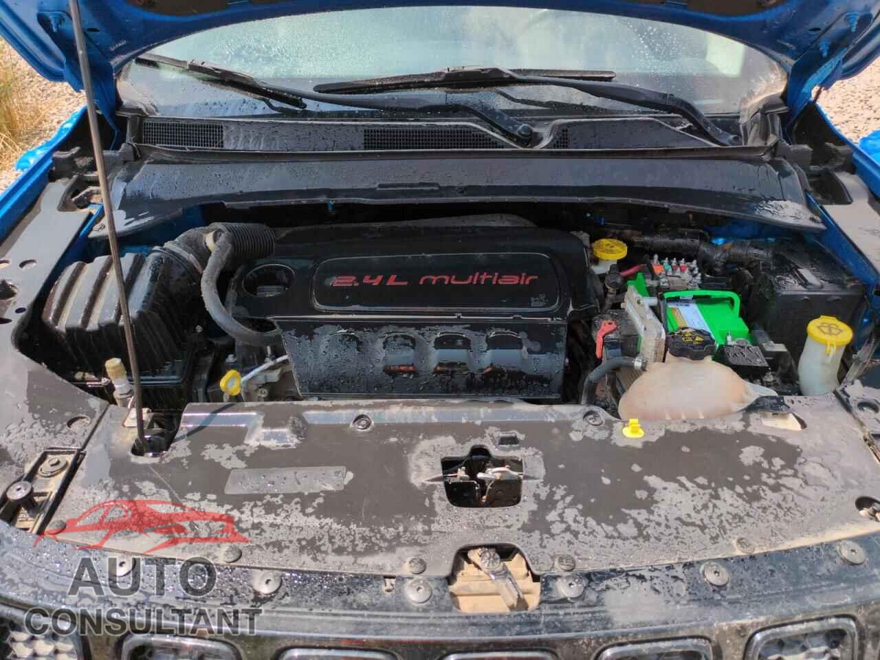 JEEP COMPASS 2018 - 3C4NJCBB5JT407724