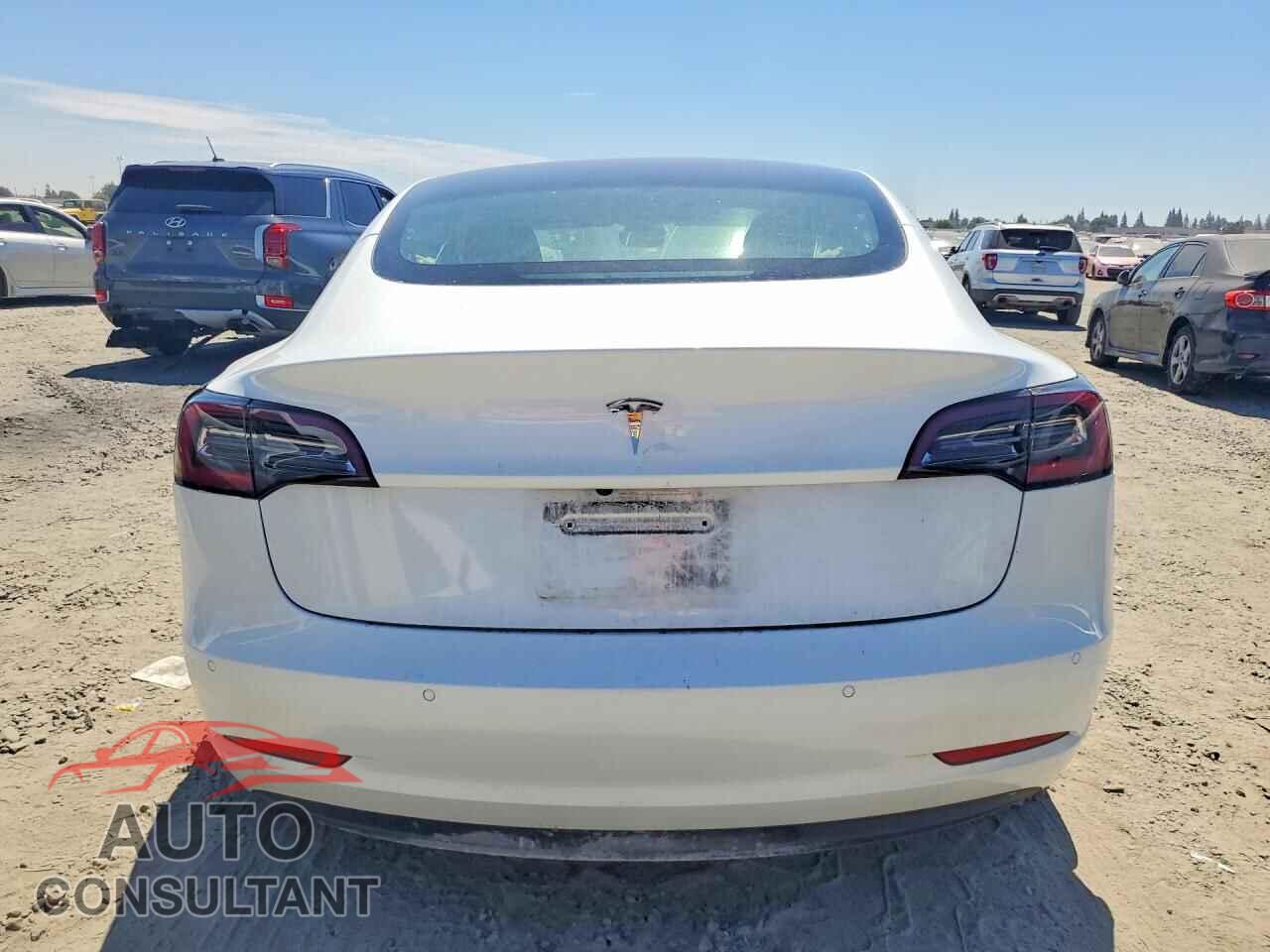 TESLA MODEL 3 2020 - 5YJ3E1EAXLF476803