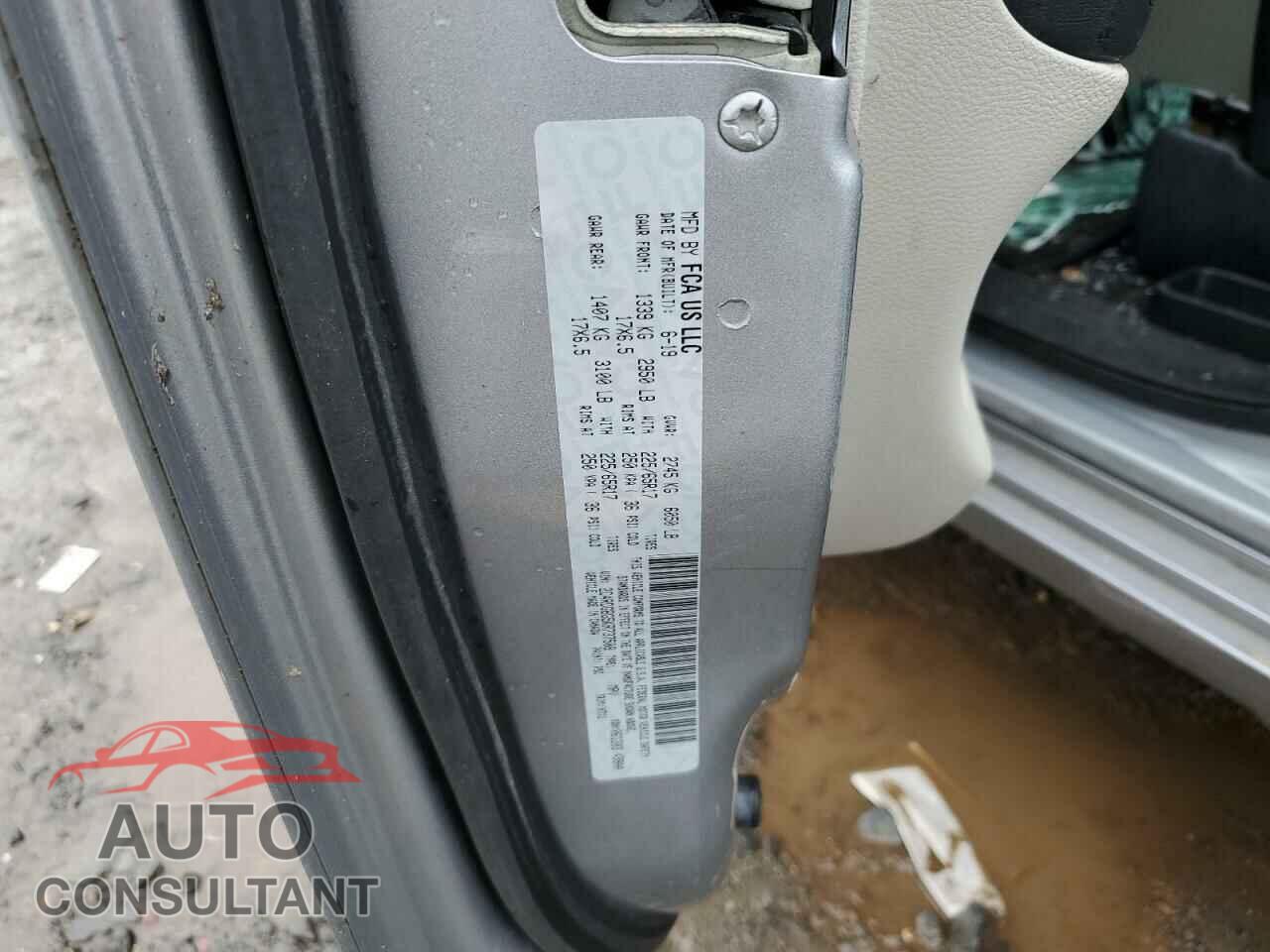 DODGE CARAVAN 2019 - 2C4RDGBG5KR737508