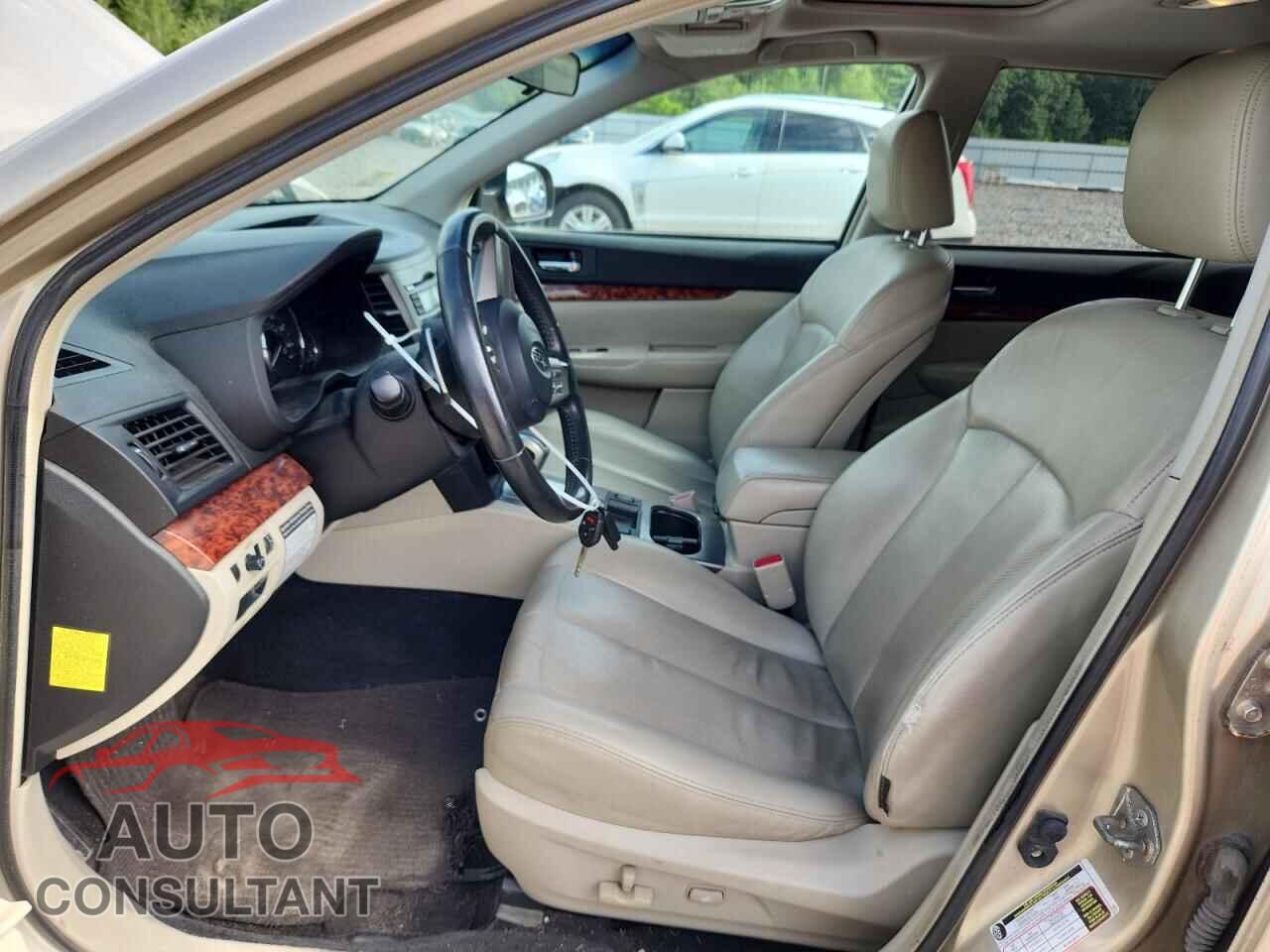 SUBARU OUTBACK 2010 - 4S4BRBKC0A3357272