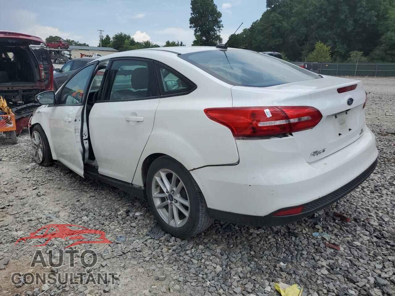 FORD FOCUS 2015 - 1FADP3F25FL243839