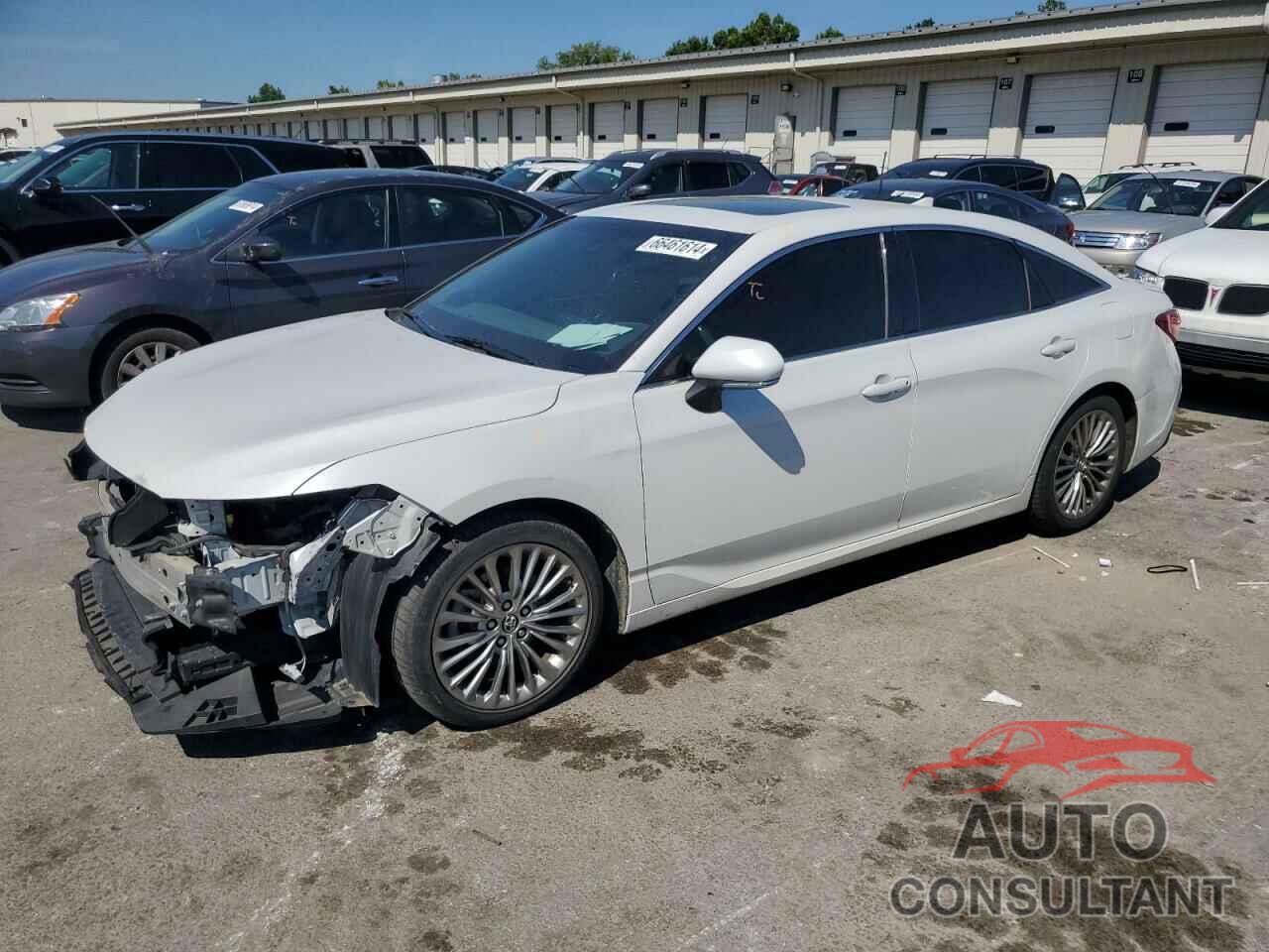 TOYOTA AVALON 2019 - 4T1BZ1FB3KU026967