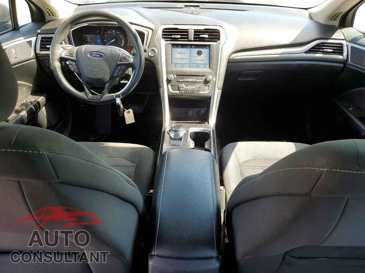 FORD FUSION 2017 - 3FA6P0H73HR253645