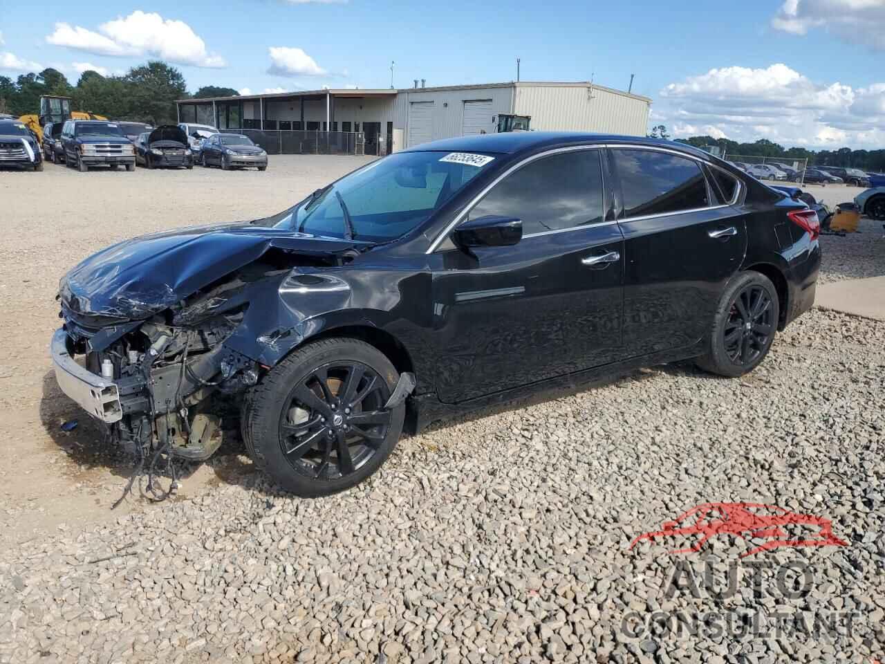 NISSAN ALTIMA 2017 - 1N4AL3AP3HC488174