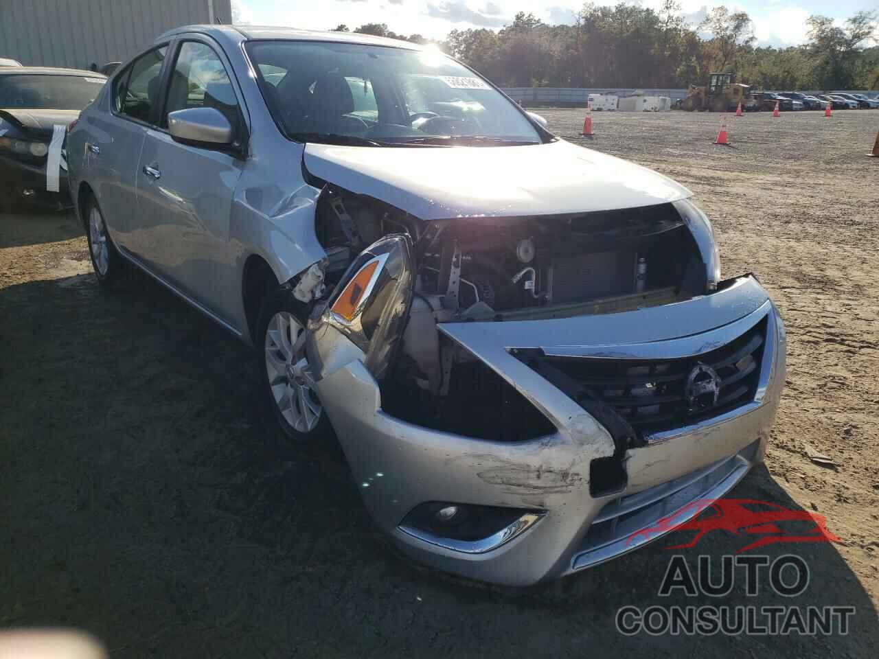 NISSAN VERSA 2018 - 3N1CN7AP3JL830921