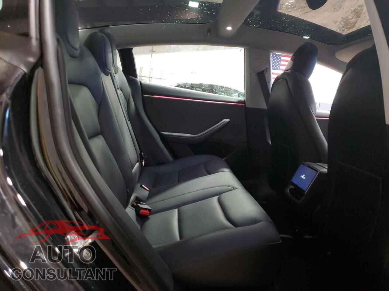 TESLA MODEL 3 2024 - 5YJ3E1EA8RF731232