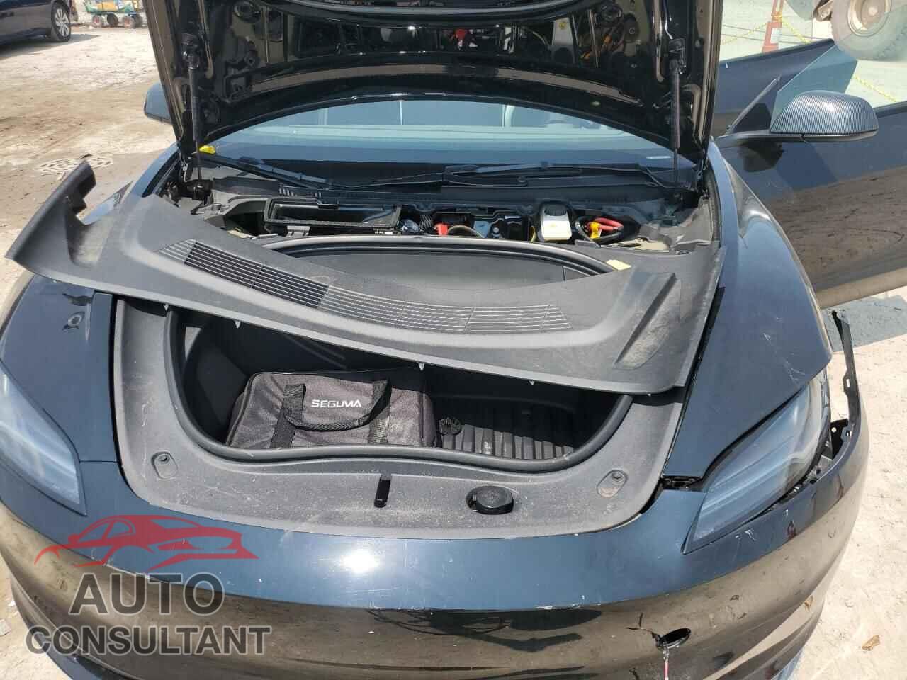TESLA MODEL 3 2024 - 5YJ3E1EA1RF768896
