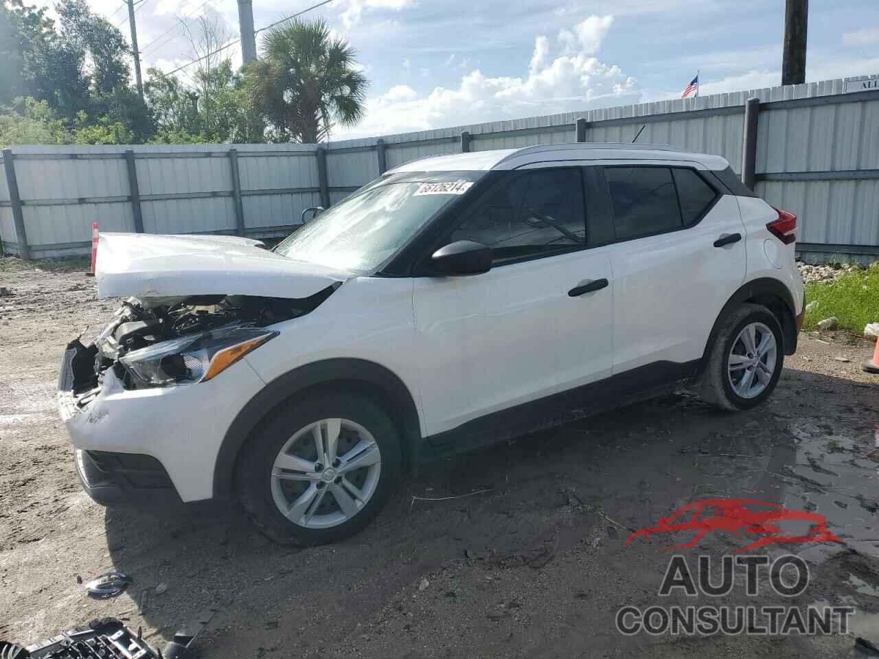 NISSAN KICKS 2018 - 3N1CP5CU6JL532574