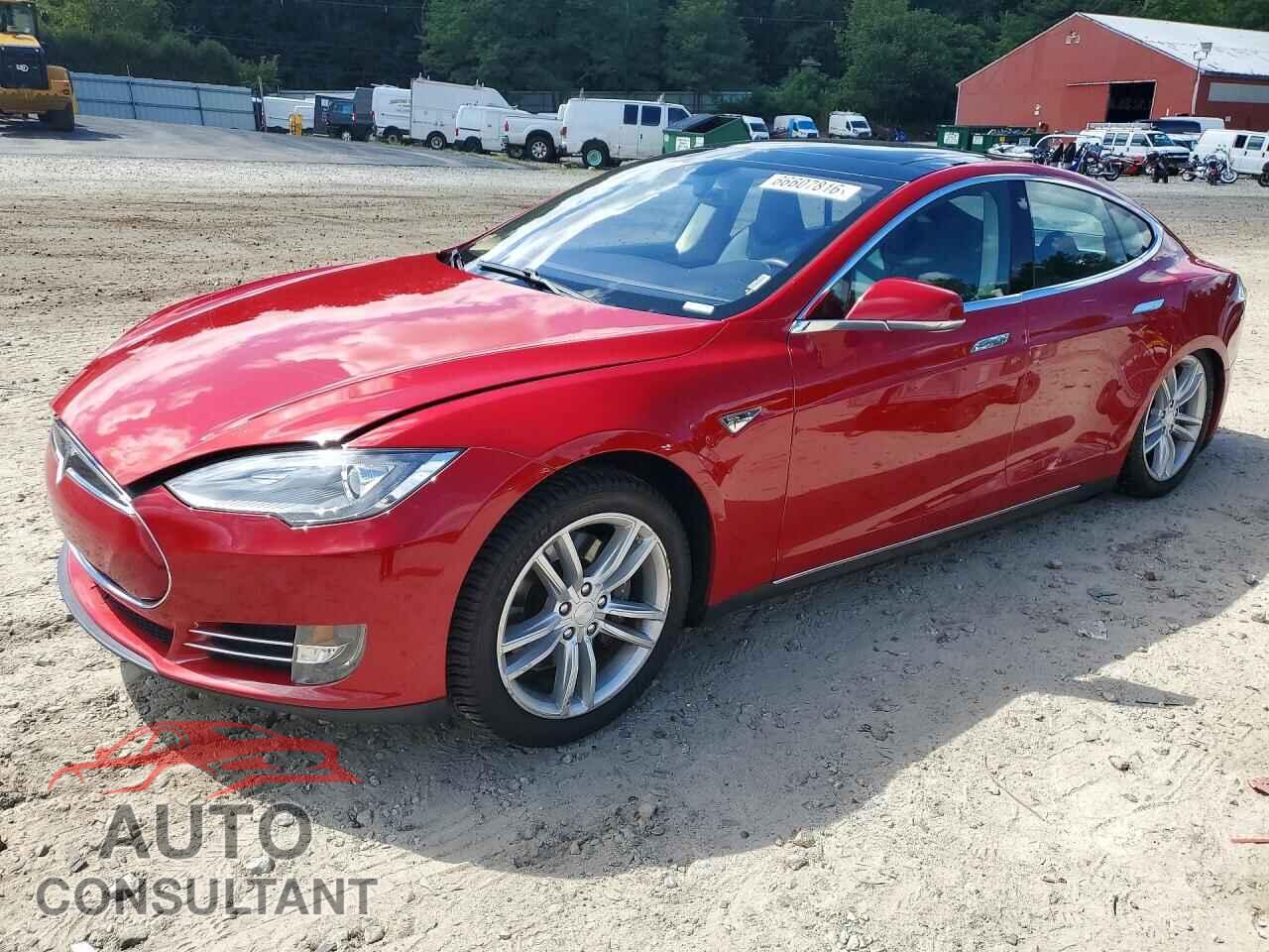 TESLA MODEL S 2013 - 5YJSA1CN3DFP09760