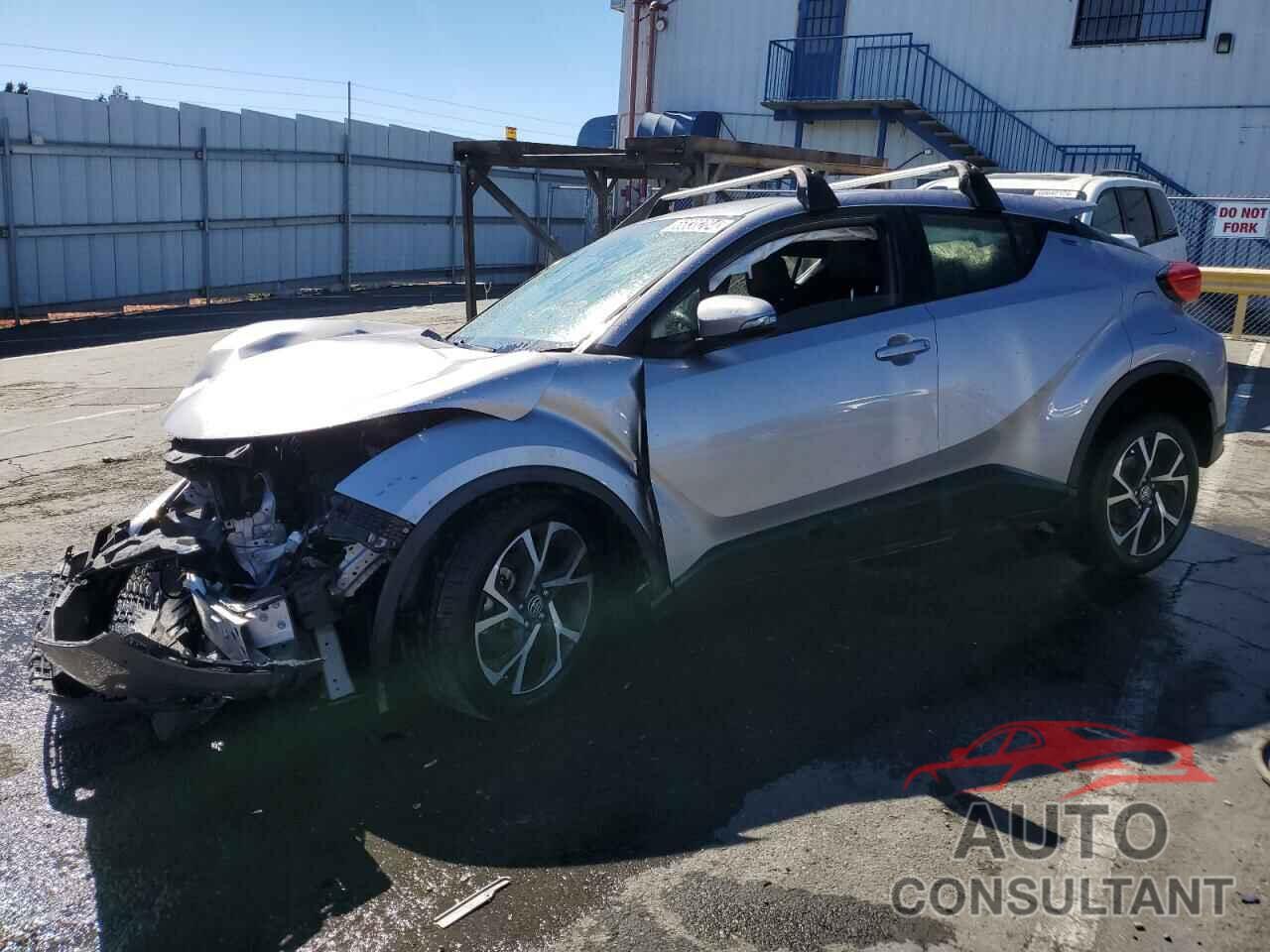 TOYOTA C-HR 2020 - JTNKHMBX1L1065534