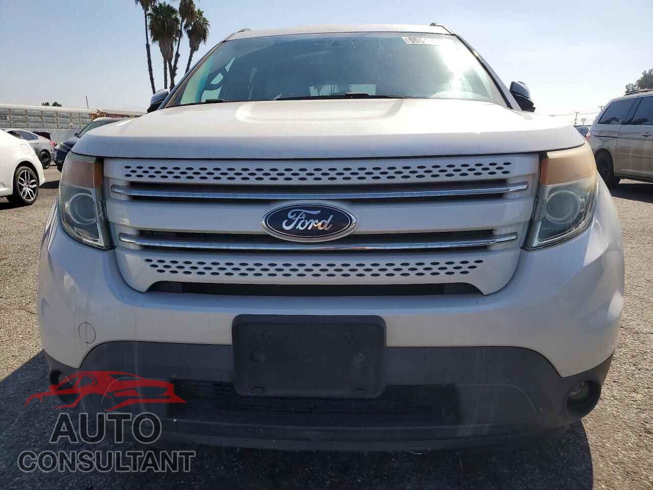 FORD EXPLORER 2015 - 1FM5K7F81FGC50851