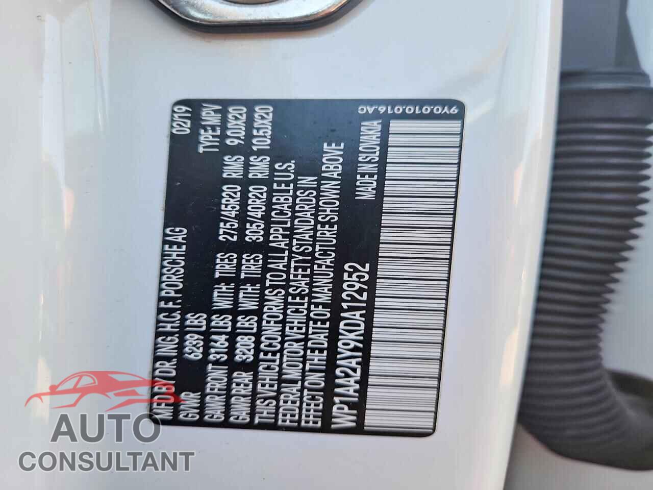 PORSCHE CAYENNE 2019 - WP1AA2AY9KDA12952