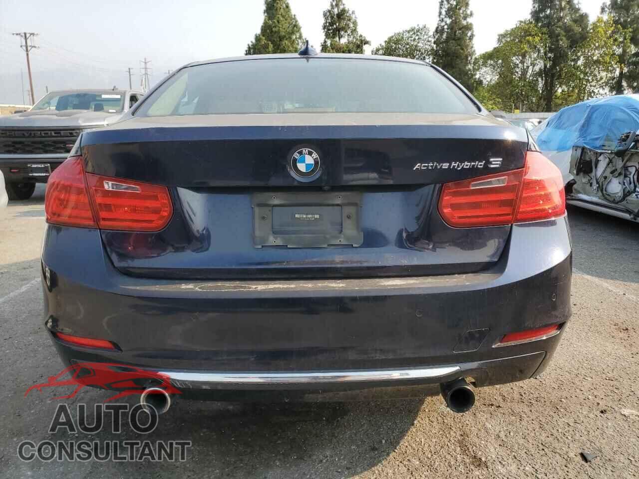BMW 1 SERIES 2013 - WBA3F9C52DF484468