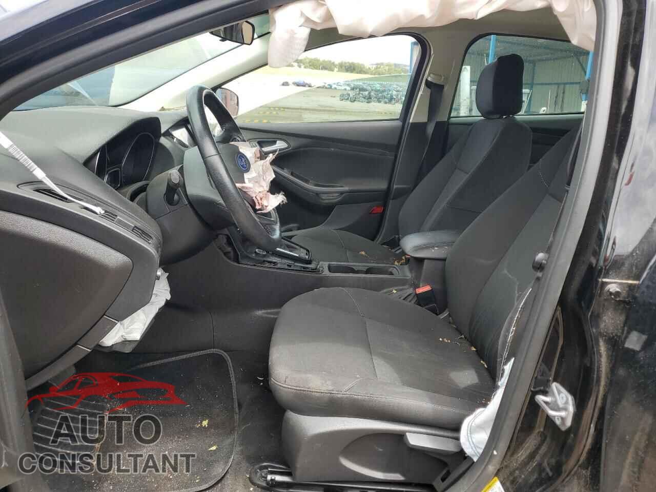 FORD FOCUS 2017 - 1FADP3H21HL234801