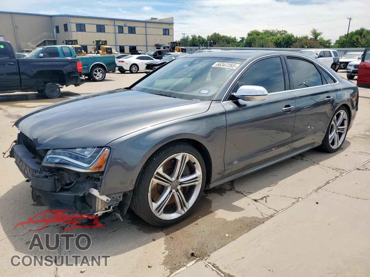 AUDI S8 2013 - WAUD2AFD8DN015511