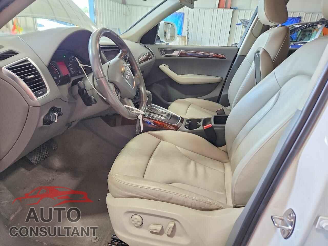 AUDI Q5 2012 - WA1CFAFP6CA121257