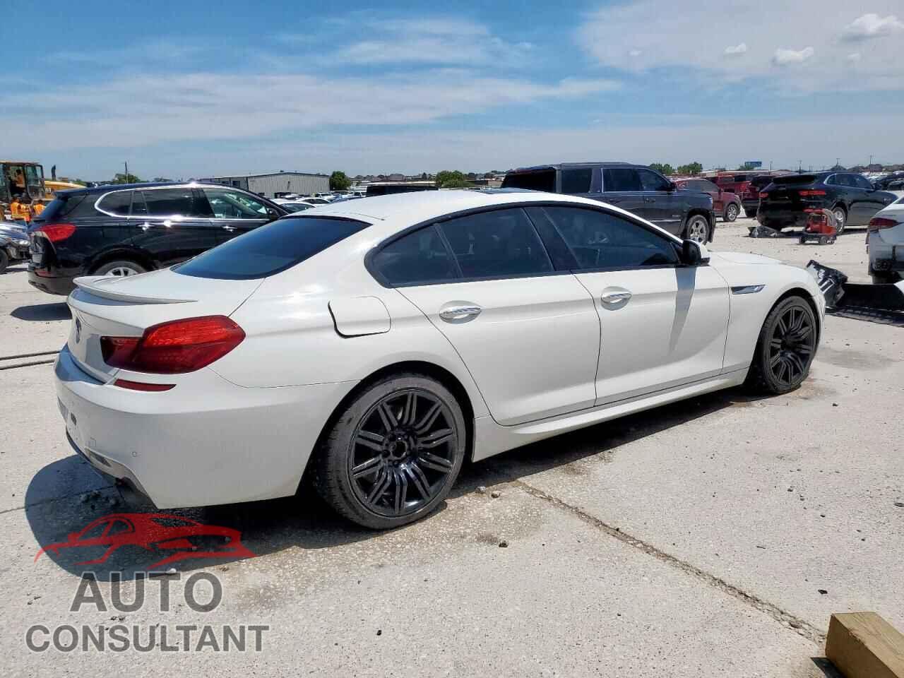 BMW 6 SERIES 2015 - WBA6B8C54FD453658