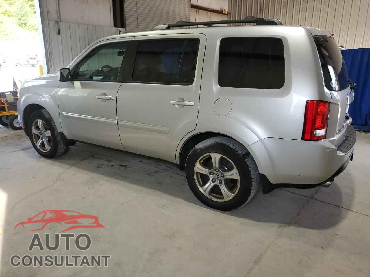 HONDA PILOT 2012 - 5FNYF4H58CB082252